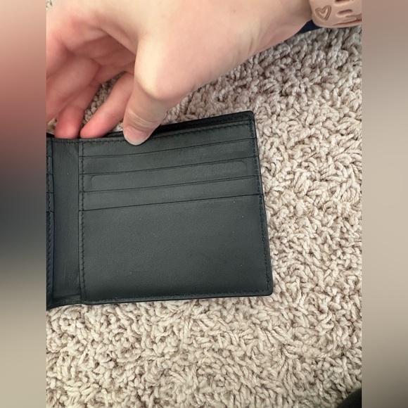 Authentic Burberry Wallet - Picture 8 of 8